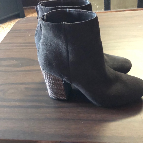 Boots - Picture 2 of 3